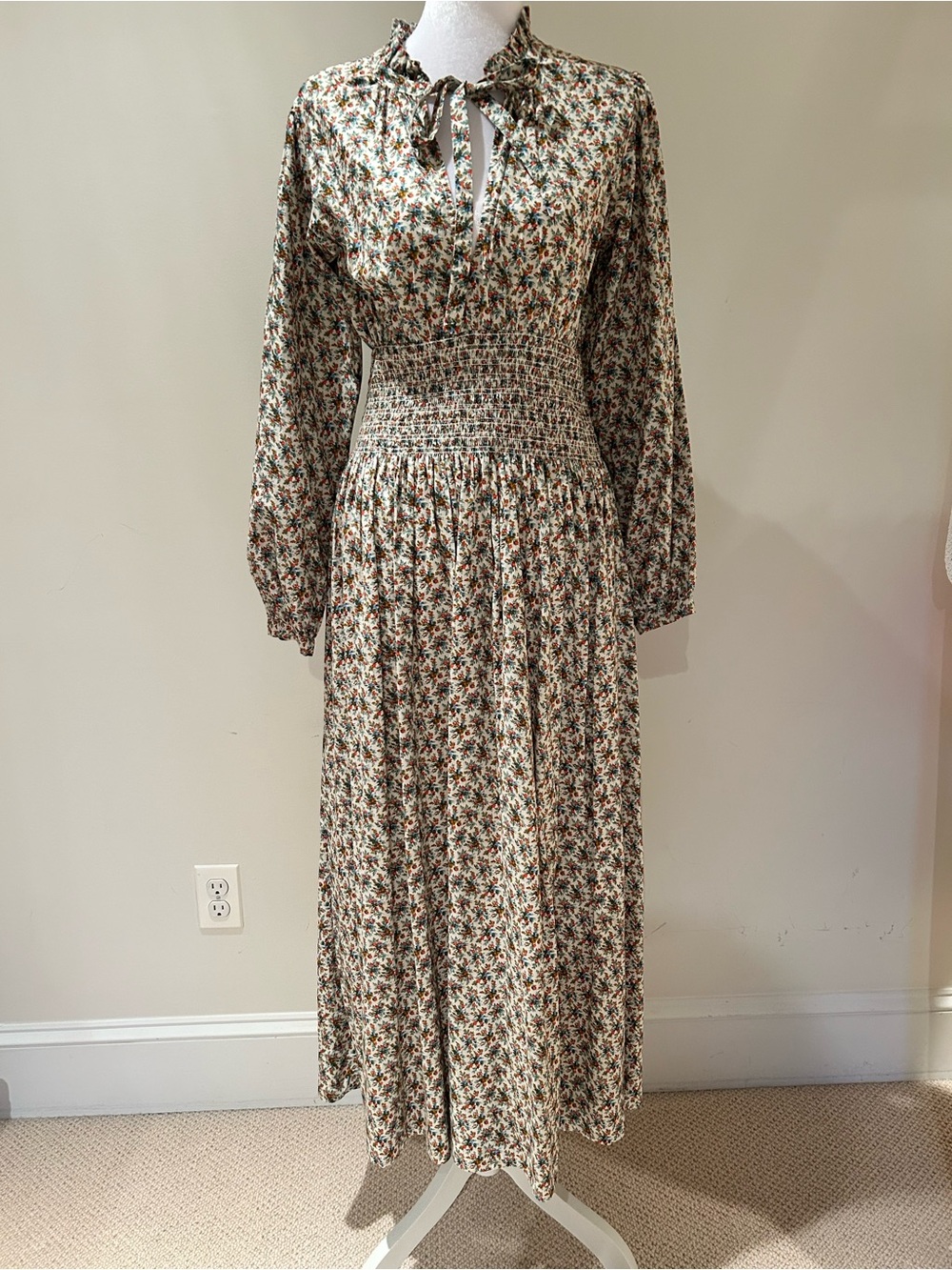 Doen Smocked Waist Floral Long Sleeve Dress - Green Floral